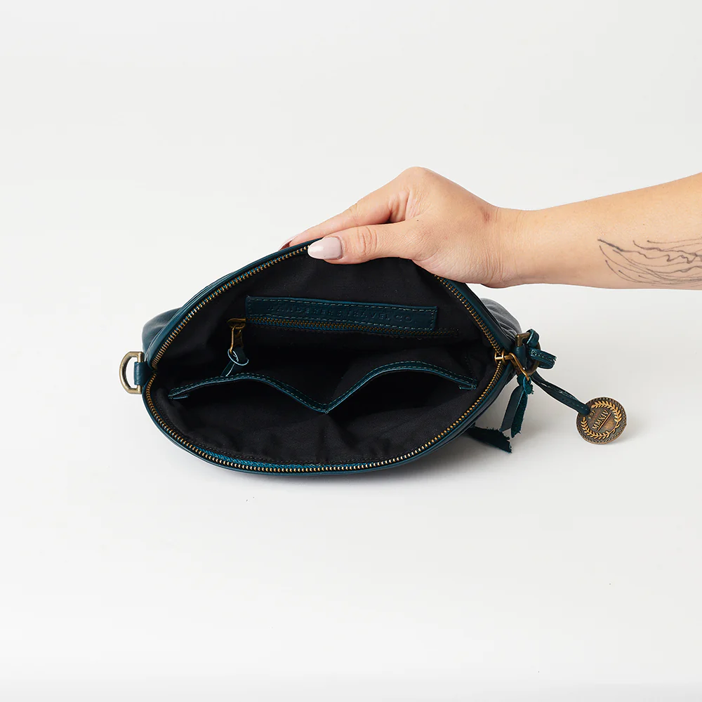 Beatrice Crossbody - Image 11