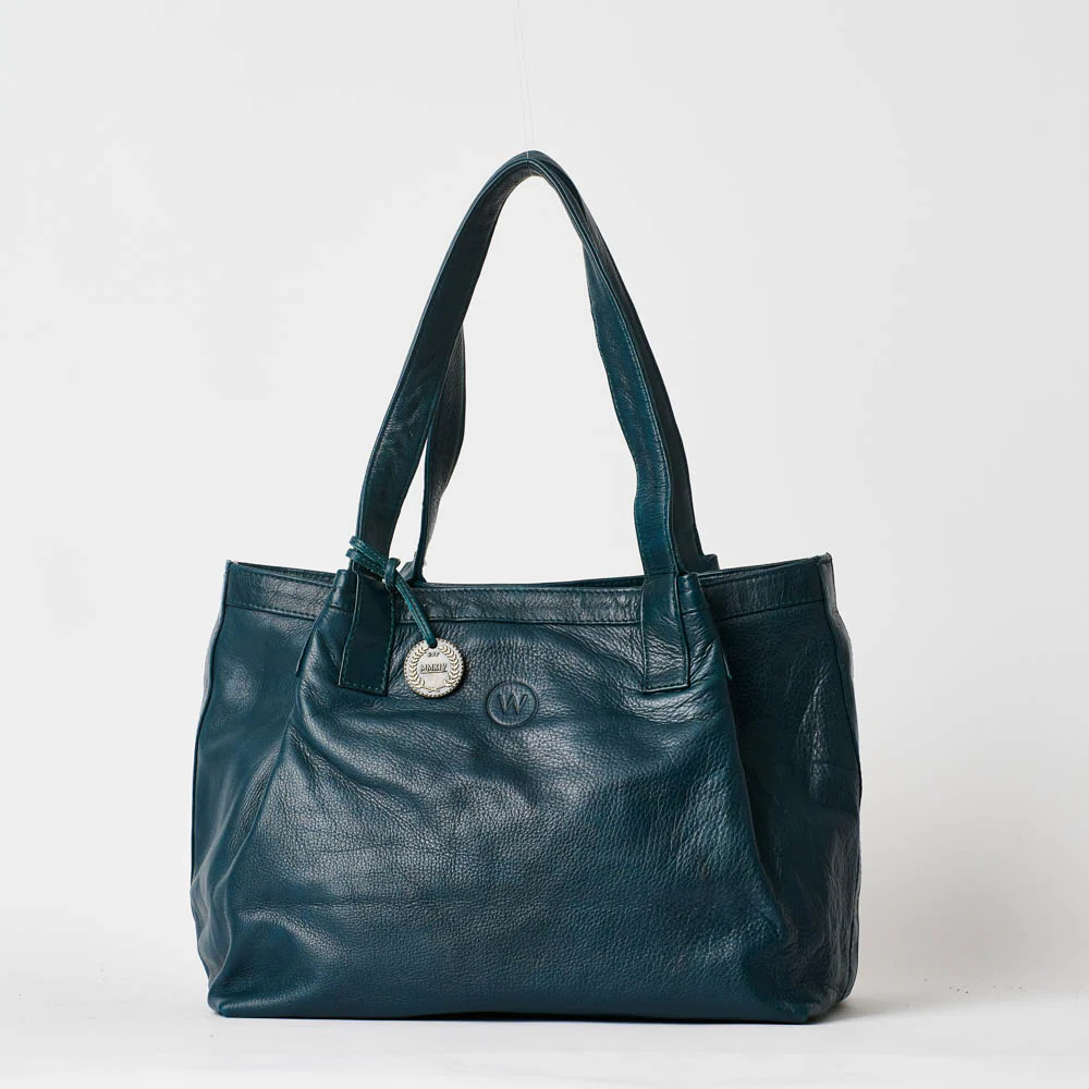 Dorotea Tote - Image 10