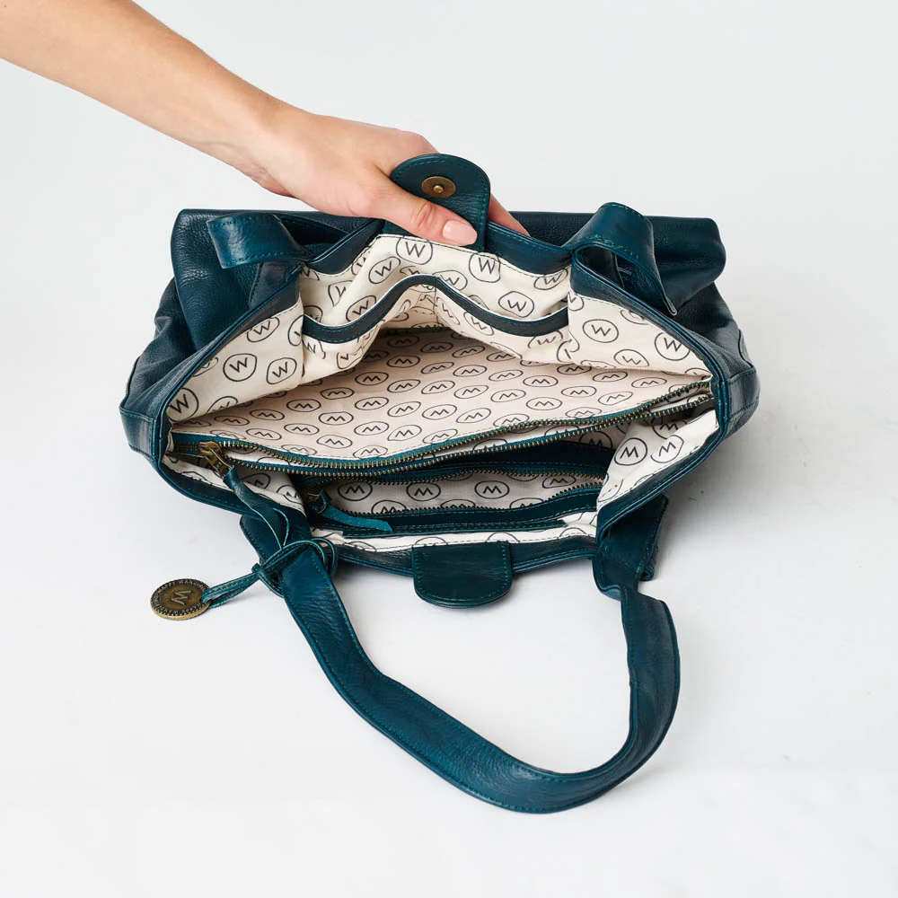 Dorotea Tote - Image 11