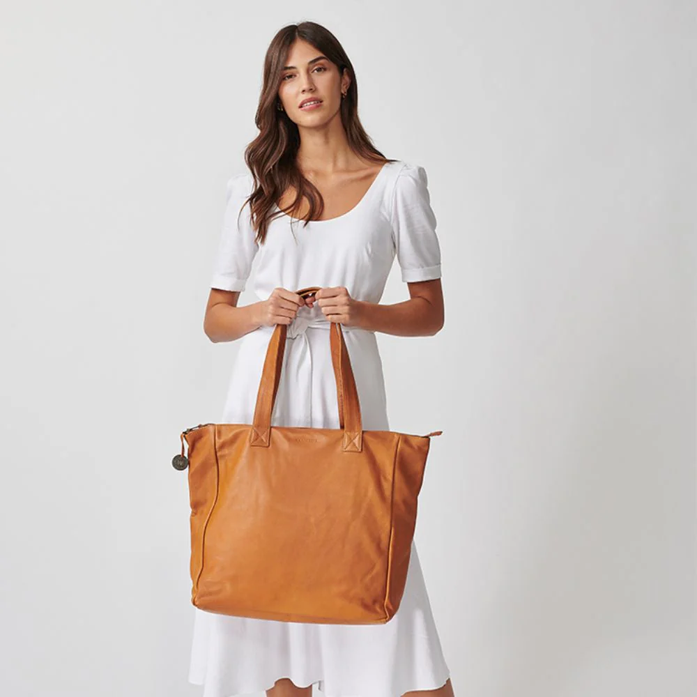 The Parisian - Image 38