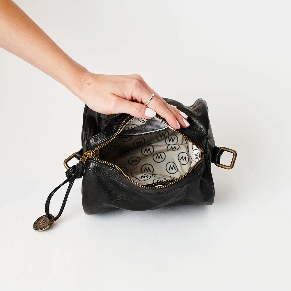 The Andermatt Crossbody - Image 21