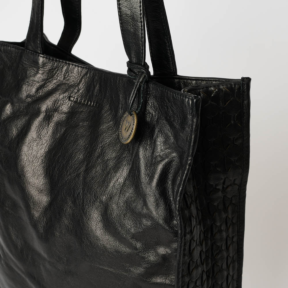 The Assisi Tote - Image 18