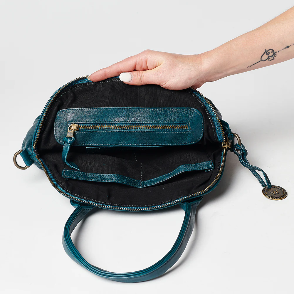The Banff Crossbody - Image 38