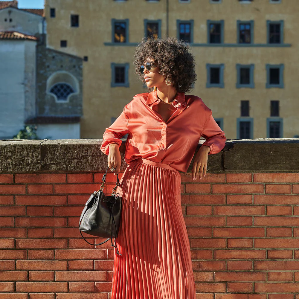 The Burleigh Bucket Bag - Image 28