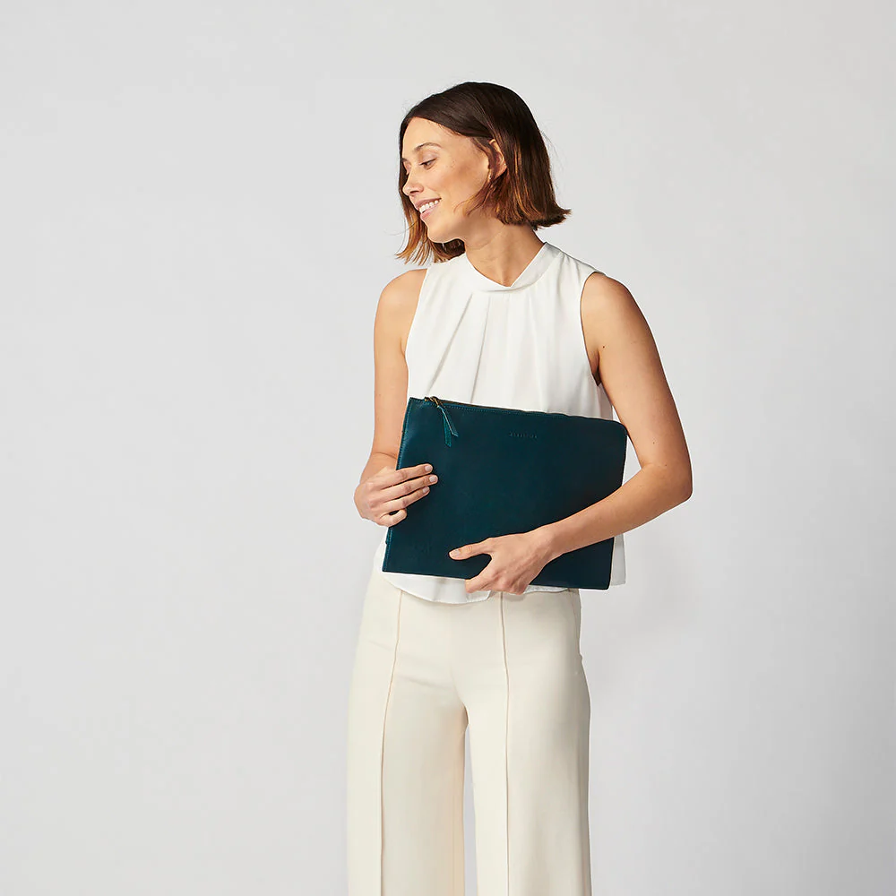 The Cambridge 13" - Image 11