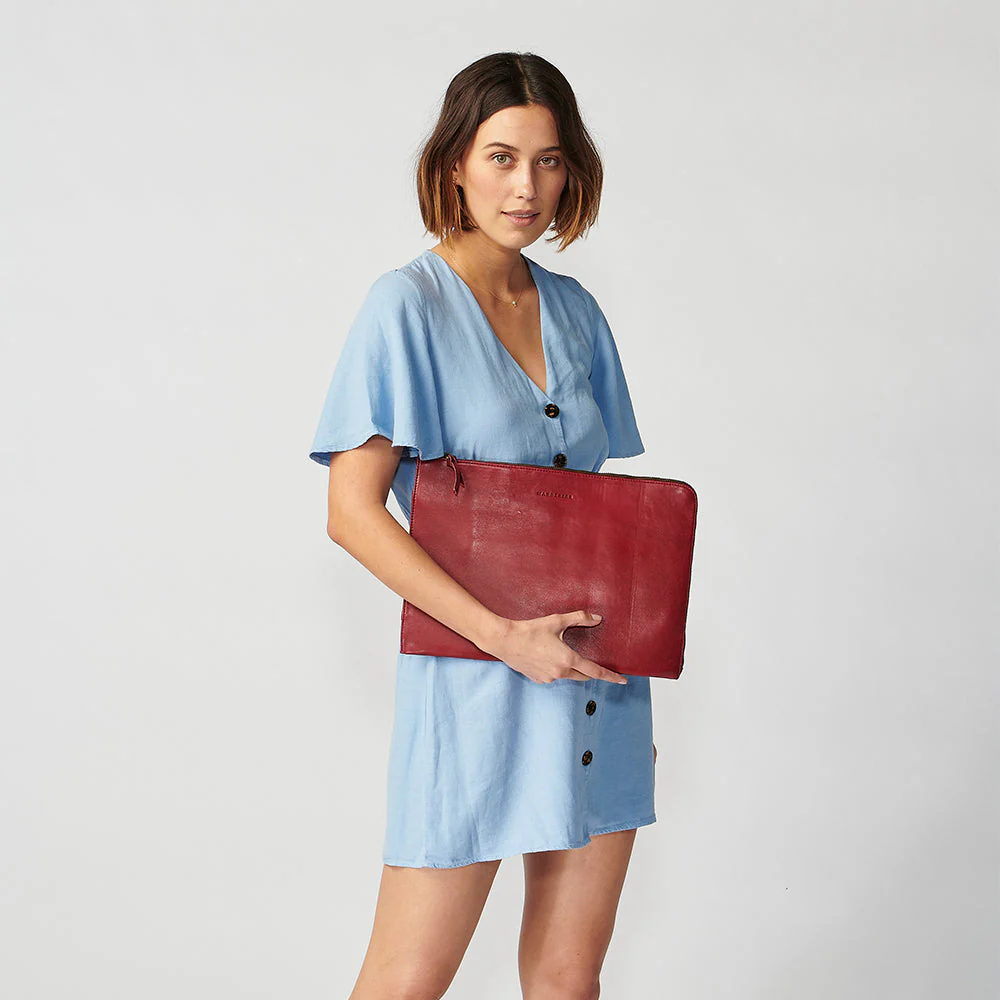 The Cambridge 13" - Image 25