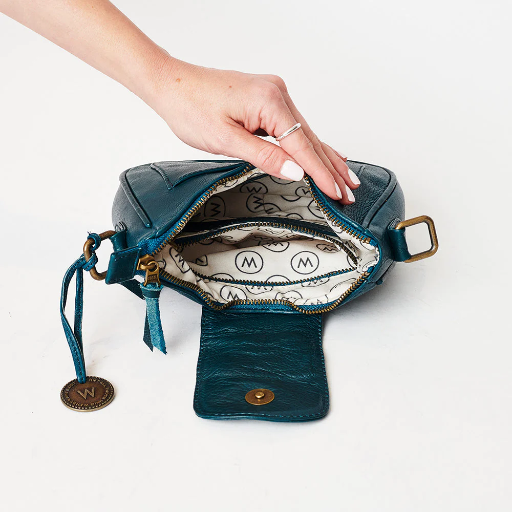 The Casamicciola Crossbody - Image 13