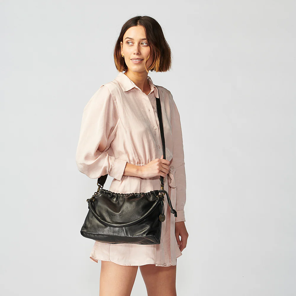 The Cologne Handbag - Image 14