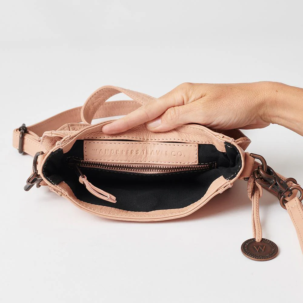 The Cortina crossbody belt bag - Image 22