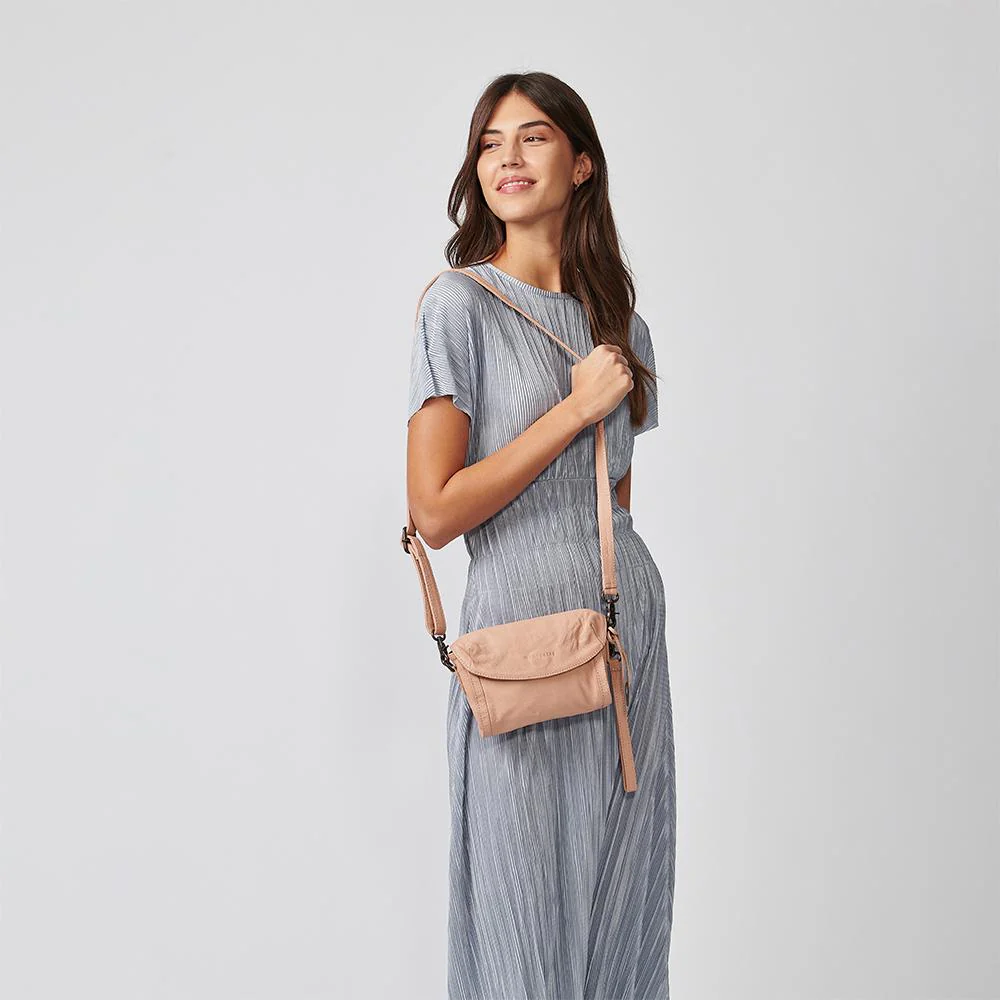 The Cortina crossbody belt bag - Image 24
