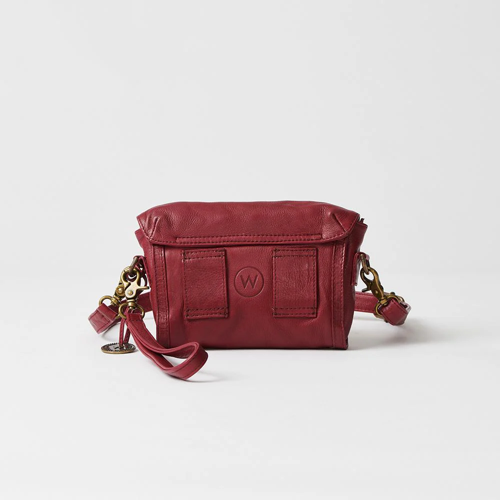 The Cortina crossbody belt bag - Image 31