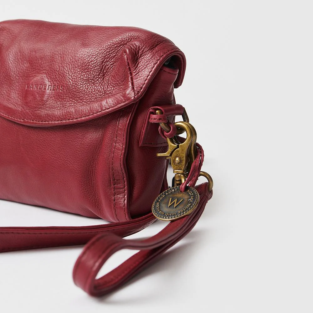 The Cortina crossbody belt bag - Image 32