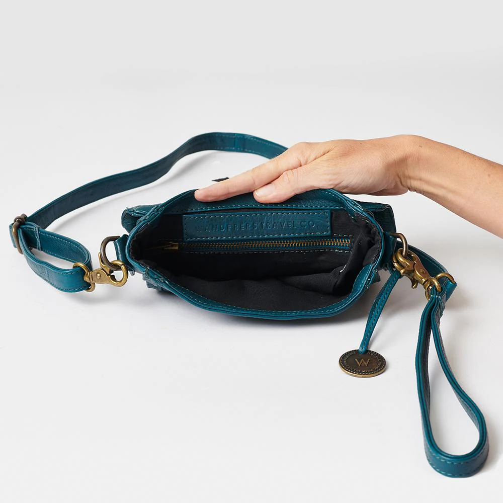 The Cortina crossbody belt bag - Image 61