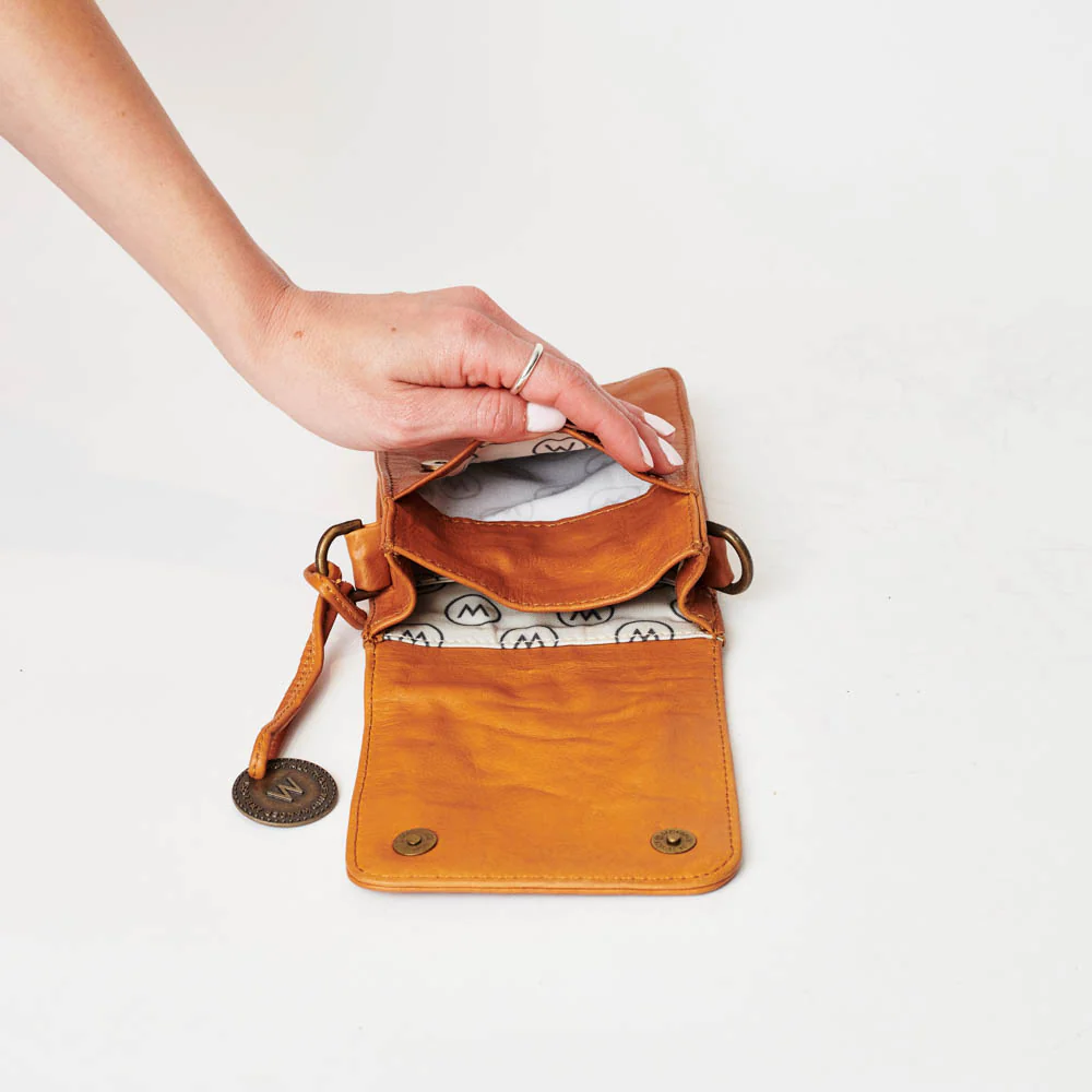 The Hamburg Crossbody - Image 88