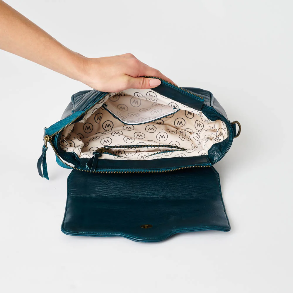 The Isola D'Elba Crossbody - Image 12