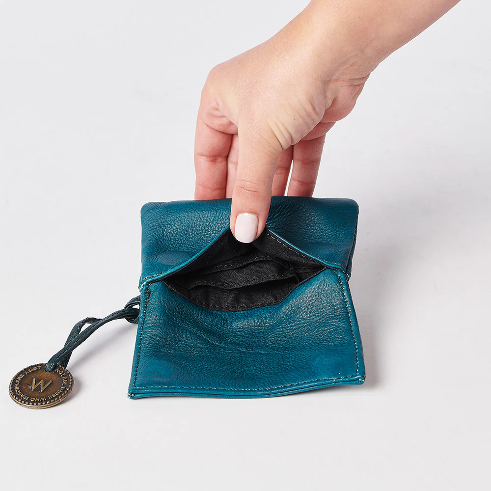 The Lazise Card Wallet - Image 13