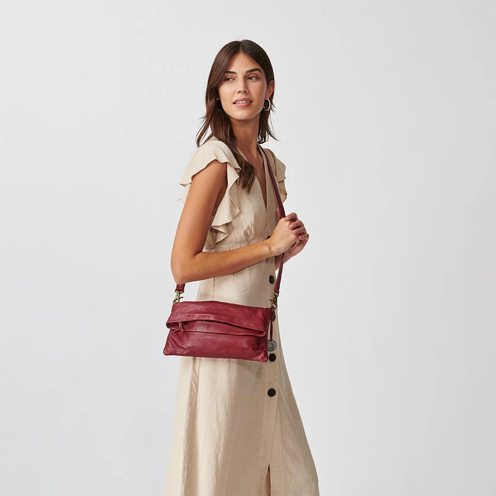 The Lazise crossbody clutch - Image 34