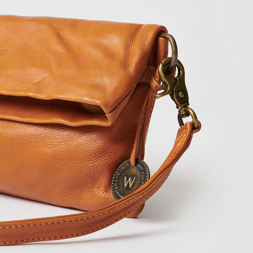 The Lazise crossbody clutch - Image 50