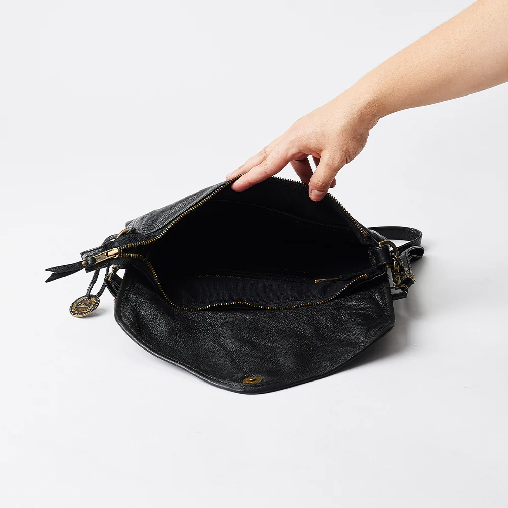 The Marseille Crossbody Clutch - Image 17