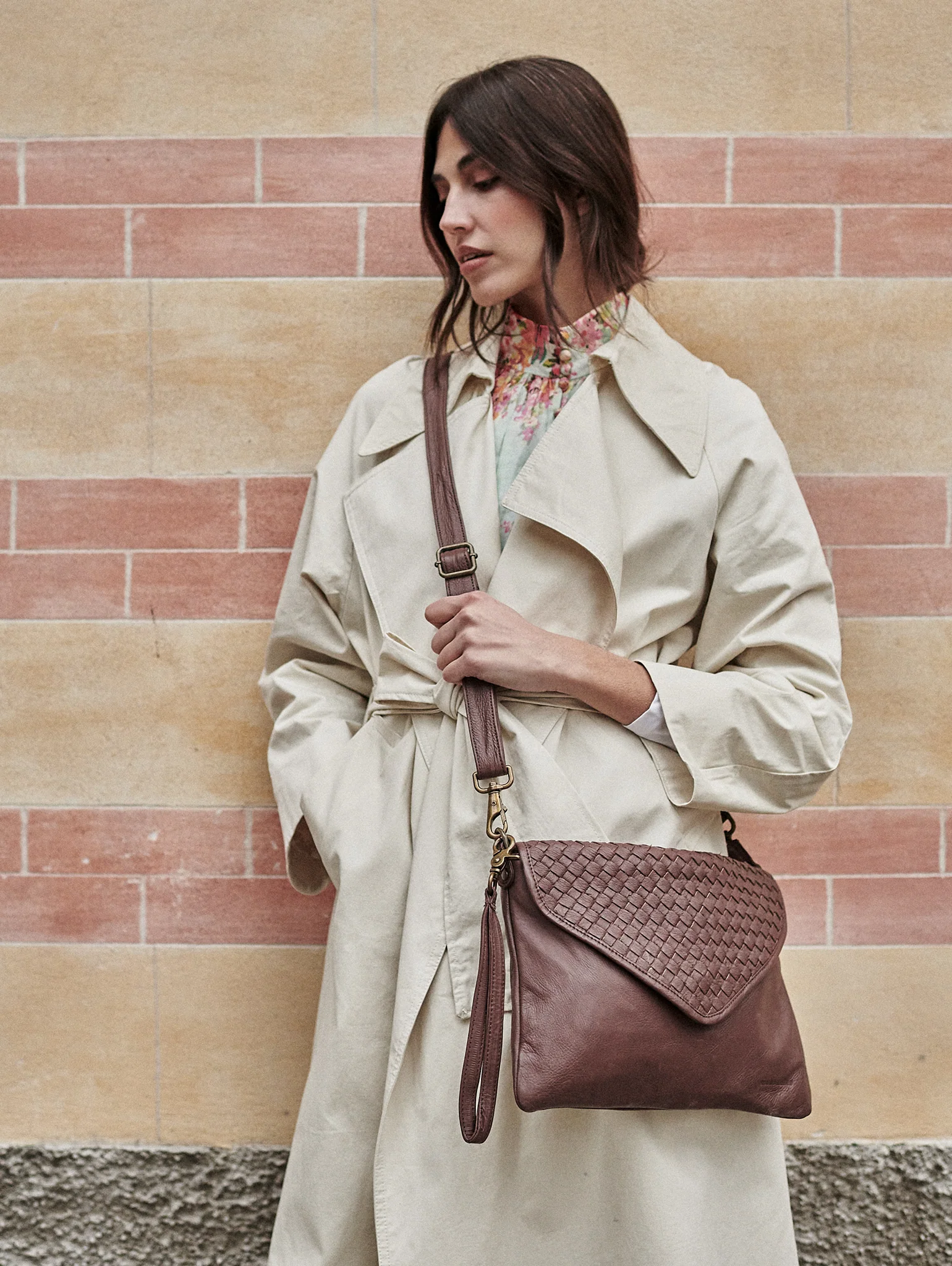 The Marseille Woven Crossbody Clutch - Image 209