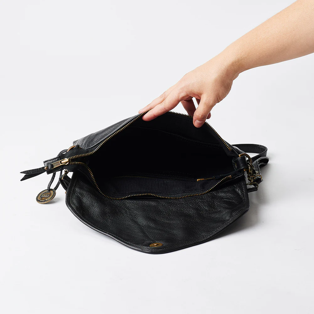 The Marseille Woven Crossbody Clutch - Image 33