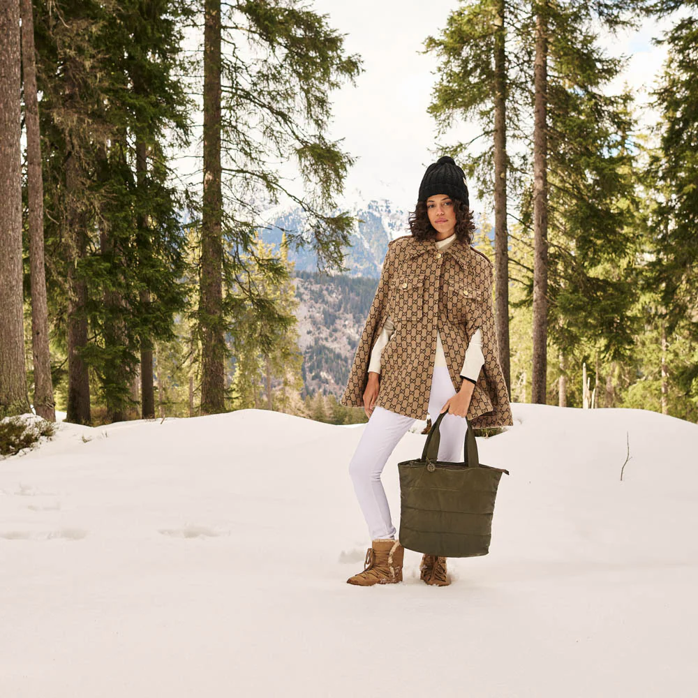 The Neive Tote - Image 34