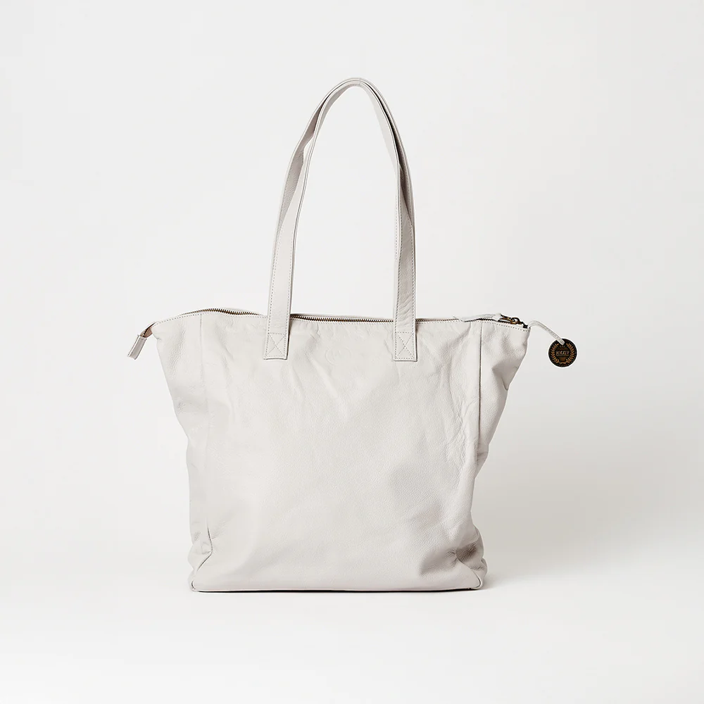 The Petite Parisian - Image 115