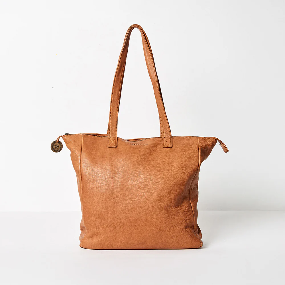 The Petite Parisian - Image 15