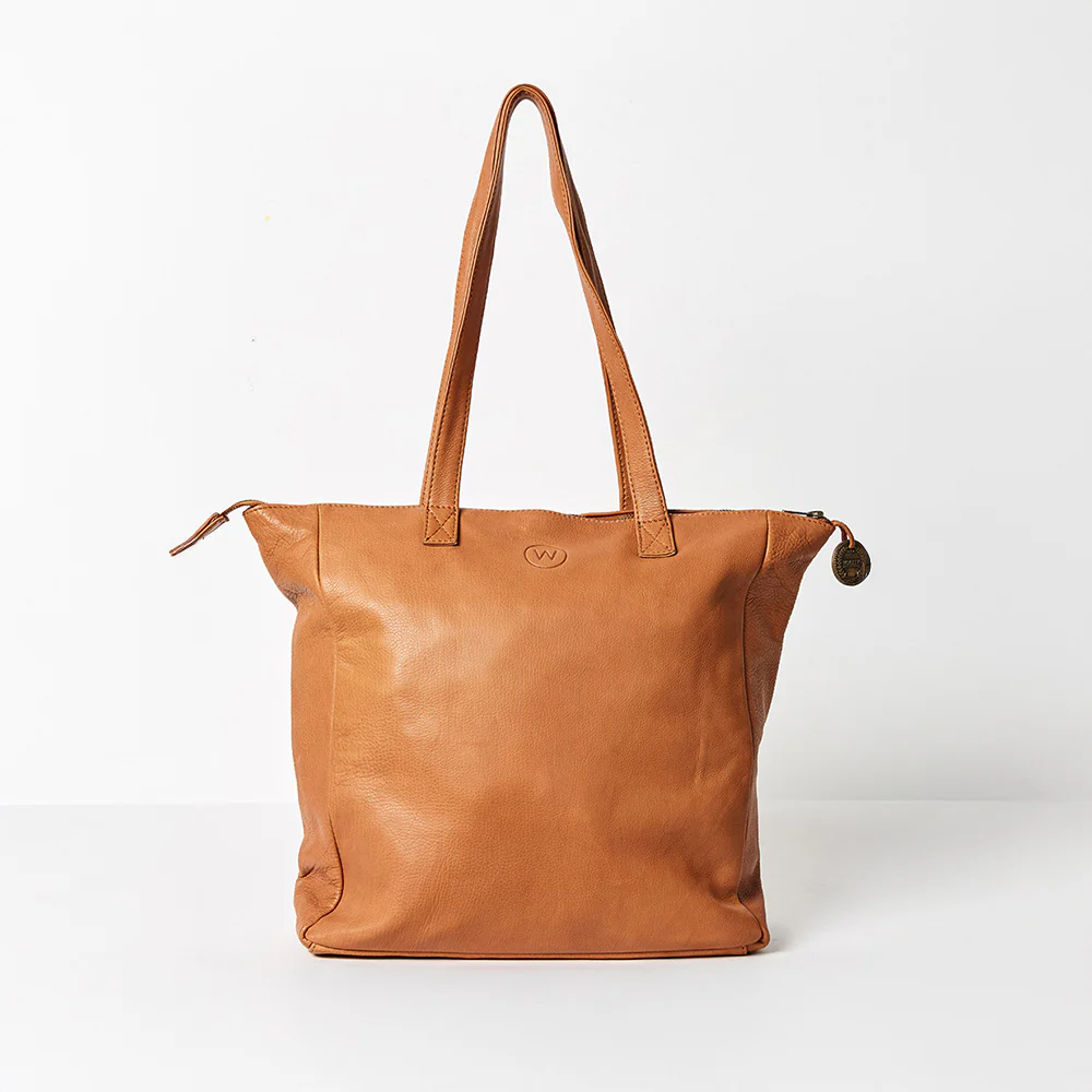 The Petite Parisian - Image 16