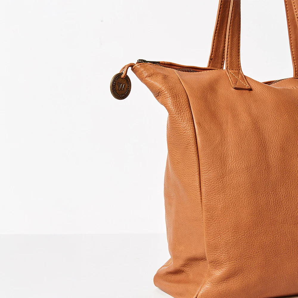 The Petite Parisian - Image 18