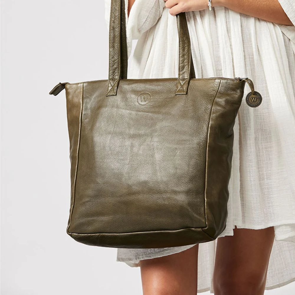 The Petite Parisian - Image 70