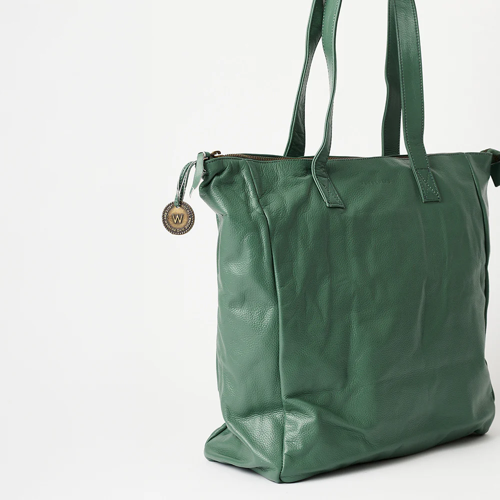 The Petite Parisian - Image 95