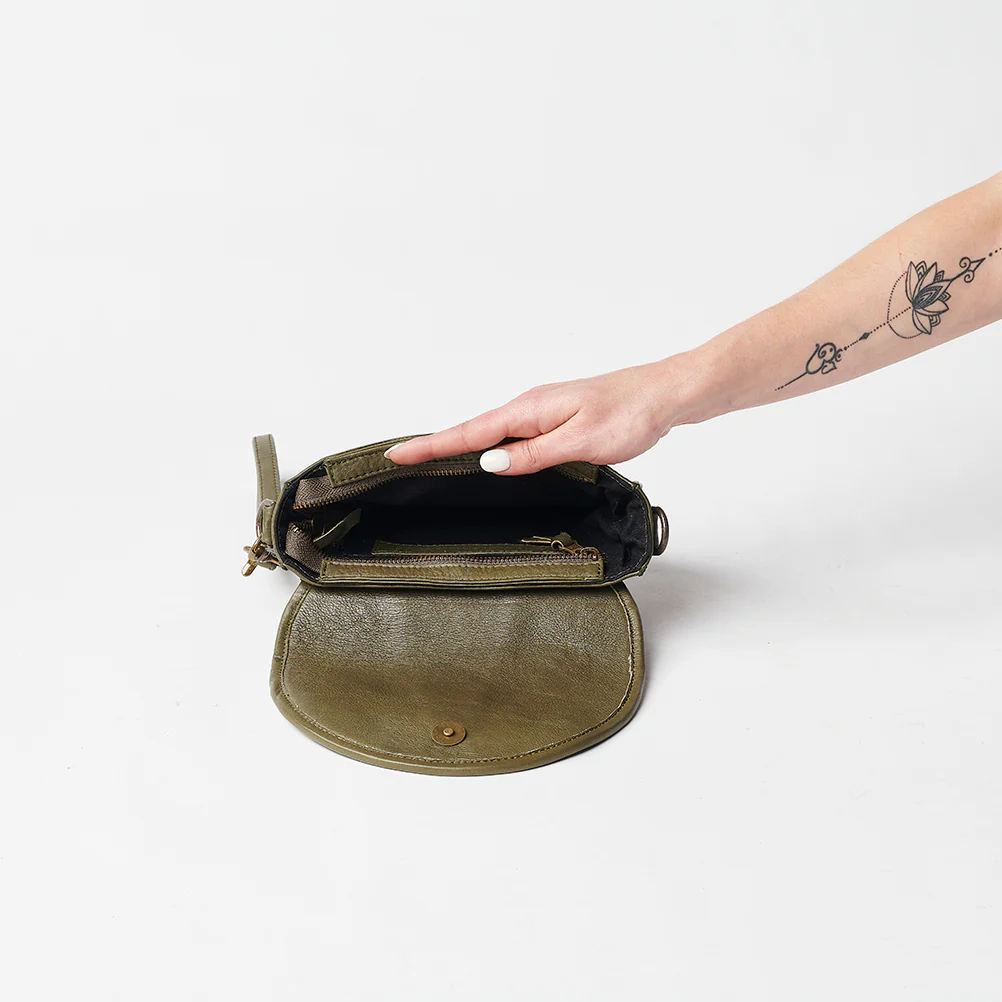 The Prague Belt Bag - Image 36