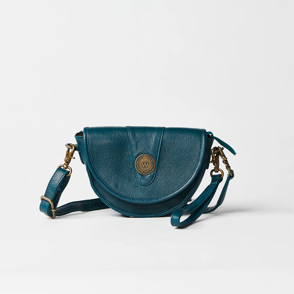 The Prague Belt Bag - Image 7