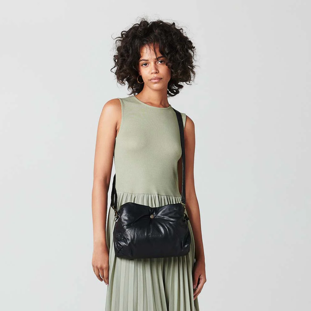 The Pré-Saint-Didier Crossbody - Image 27