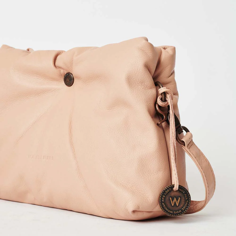 The Pré-Saint-Didier Crossbody - Image 33