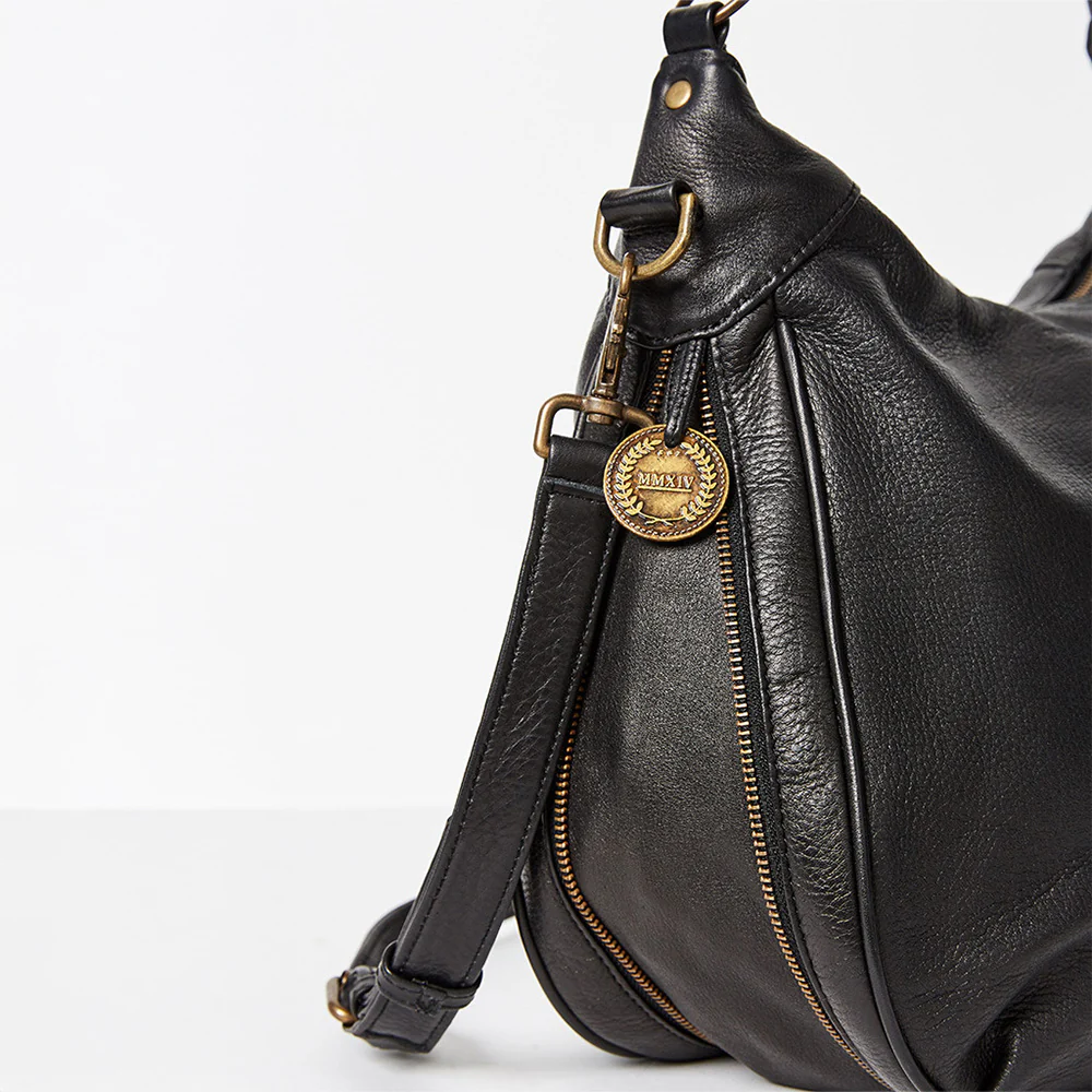 The Santorini - Image 20