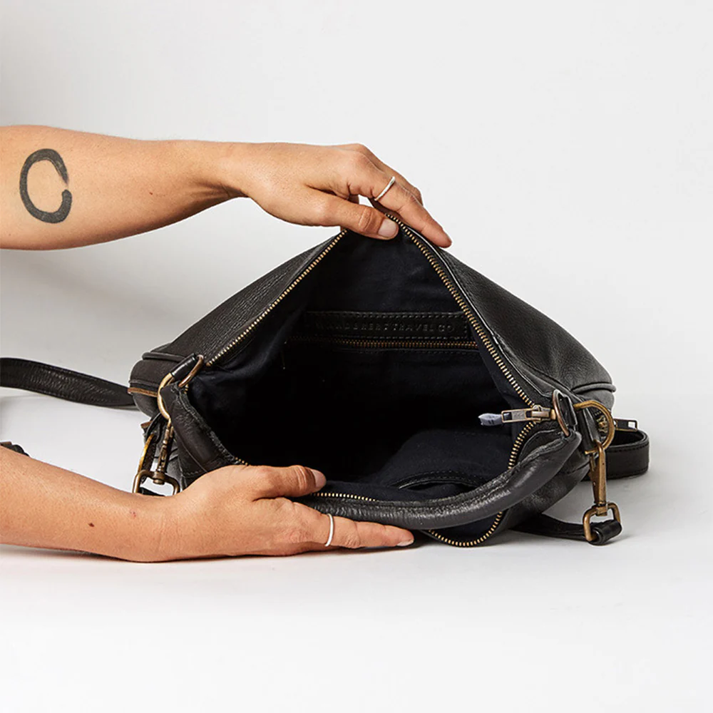 The Santorini - Image 21