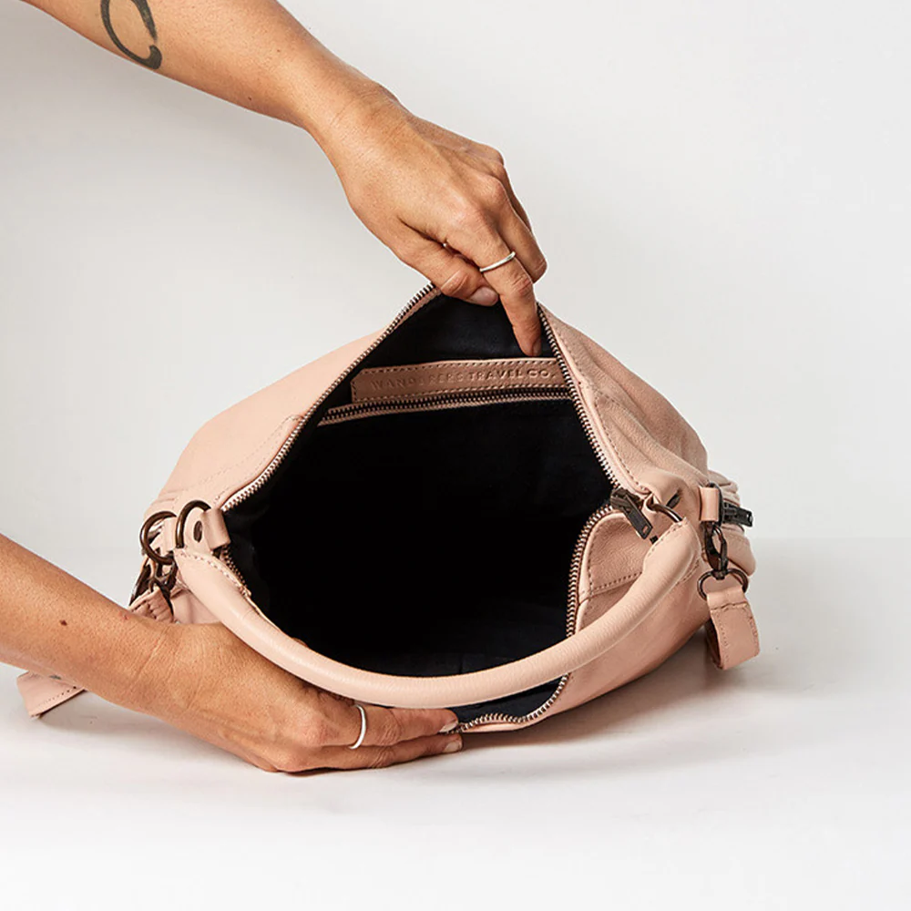 The Santorini - Image 35