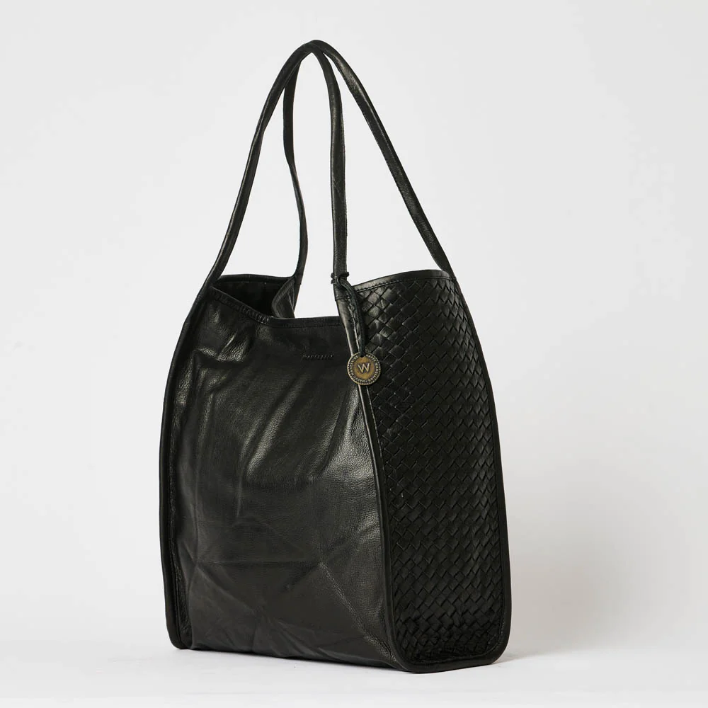 The Saturnia Grande - Image 15