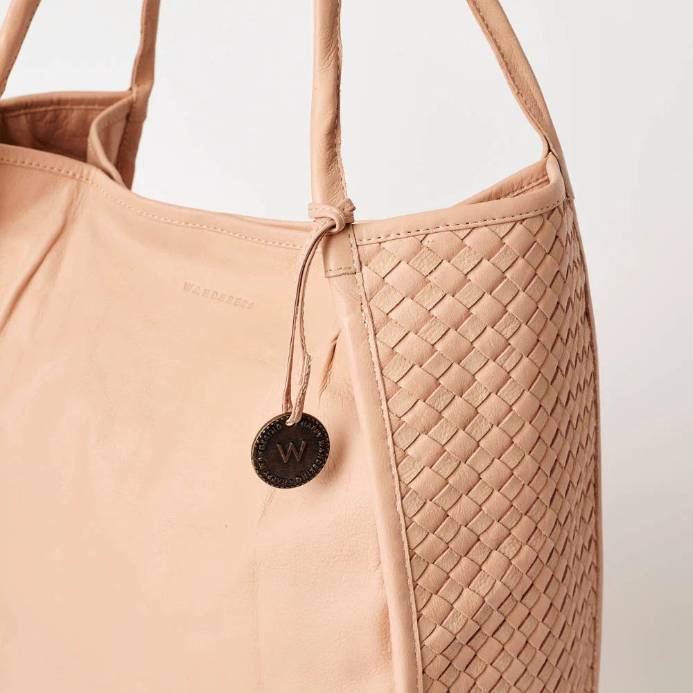 The Saturnia Grande - Image 27