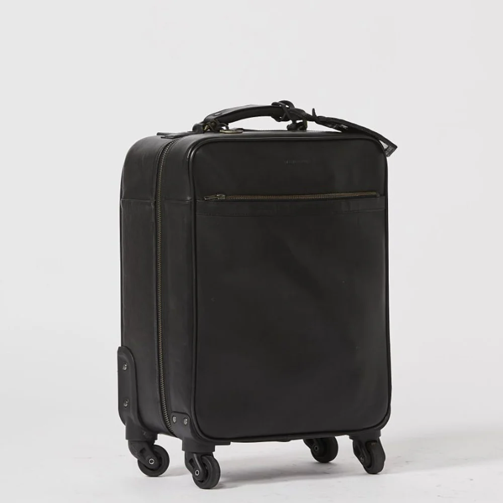 The Wanderer Cabin Suitcase - Image 7