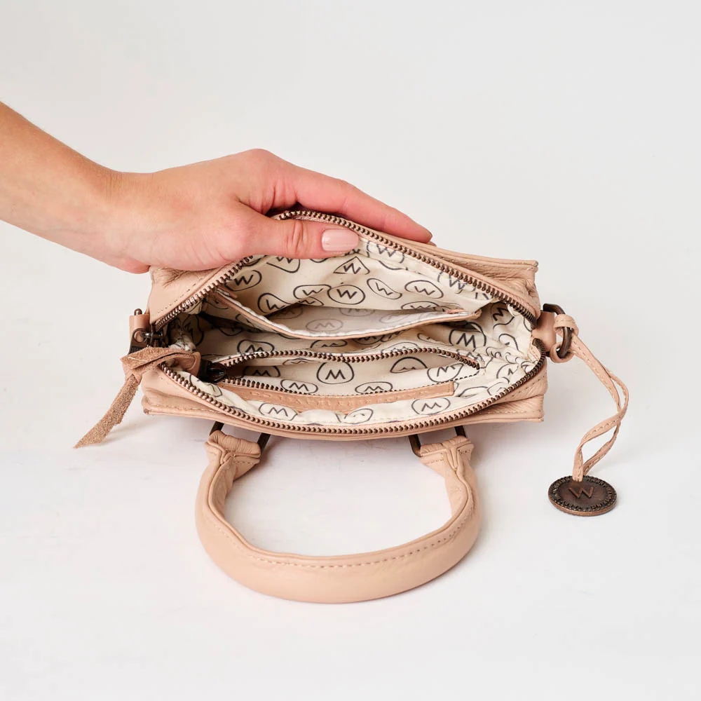 Vittoria Piccola - Image 48