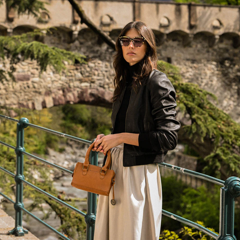 Vittoria Piccola - Image 81