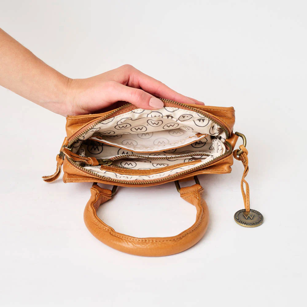 Vittoria Piccola - Image 89